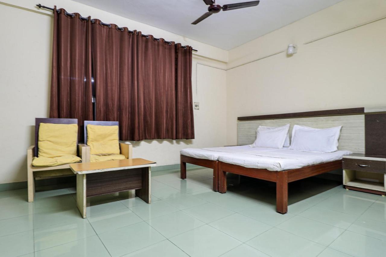 Spot On 60610 Malabar Tourist Home Kannur Luaran gambar